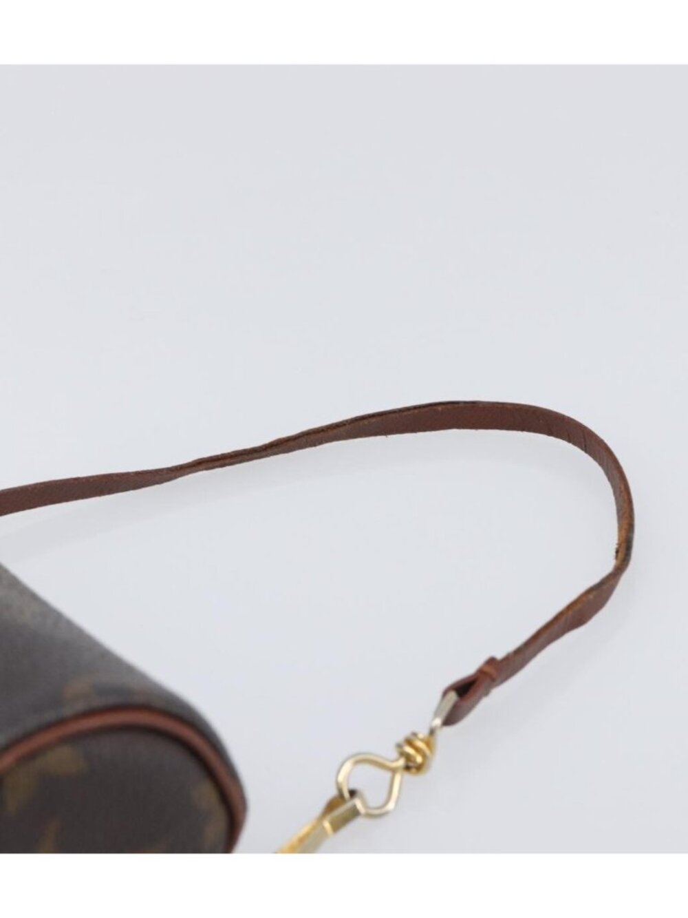LOUIS VUITTON Monogram Papillon Pouch - Picture 7 of 16